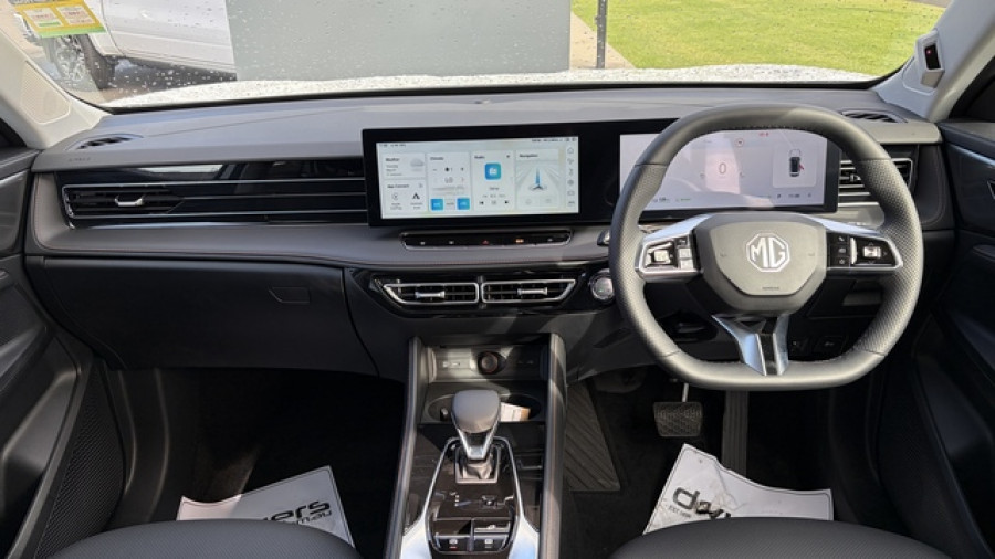 2025 MG HS AS33P Super Hybrid Essence SUV Image 8