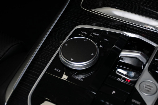 2025 BMW X5 G05 LCI xDrive30d M Sport SUV image 18