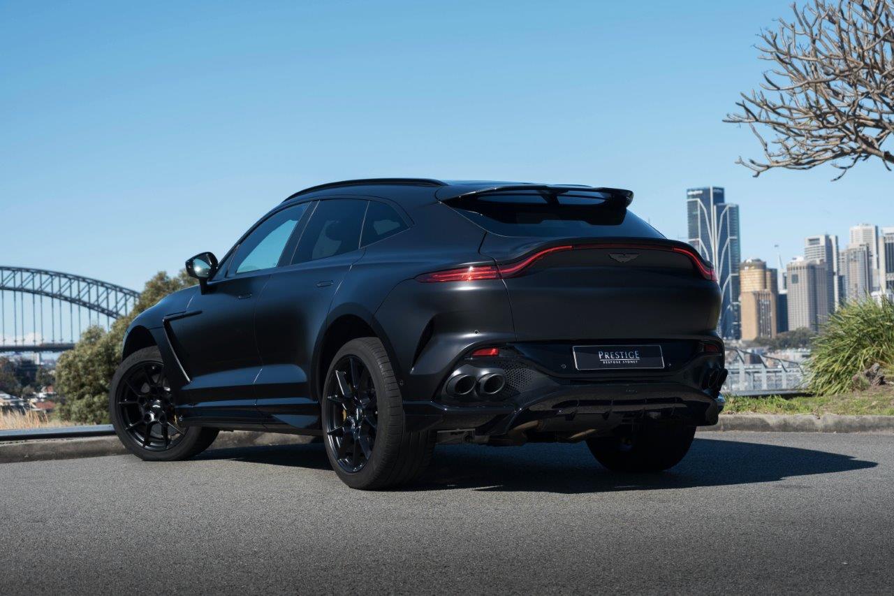 2022 Aston Martin DBX 707 SUV Image 3