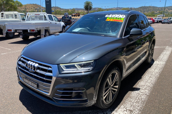 2019 Audi Q5 FY 50 TDI sport SUV Image 5