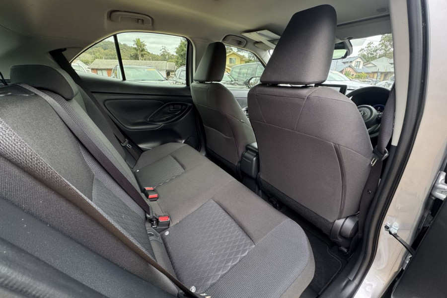 2024 Toyota Yaris Cross MXPJ10R GX SUV Image 11