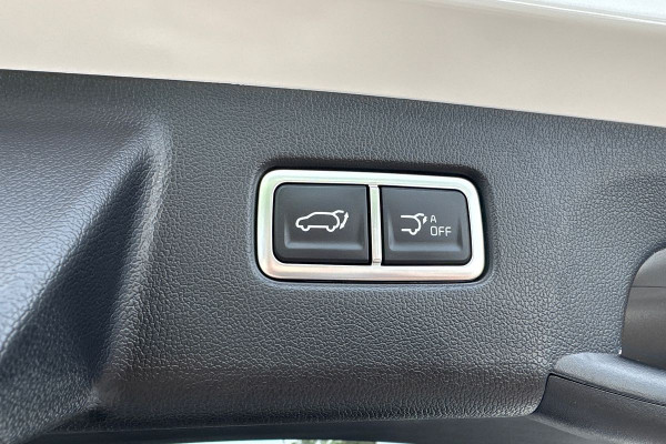 2025 Kia Sorento MQ4 PE GT-Line SUV Image 6