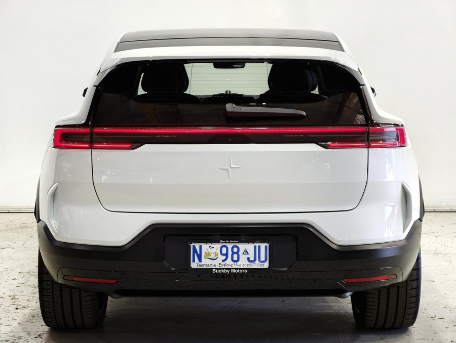 2024 Polestar 3  Long range Dual motor SUV Image 4