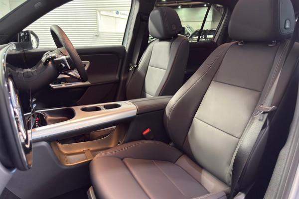 2026 Mercedes-Benz GLB-Class X244 GLB350 electric SUV Image 25