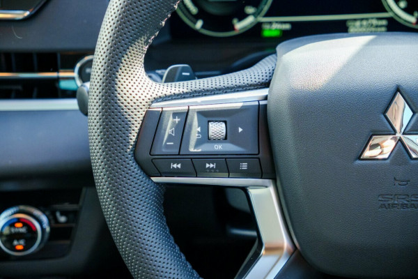 2024 Mitsubishi Outlander ZM PHEV Aspire SUV Image 12