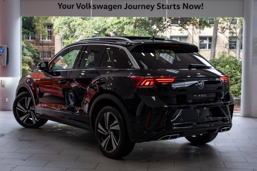 2025 Volkswagen T-Roc 140TSI R-Line SUV