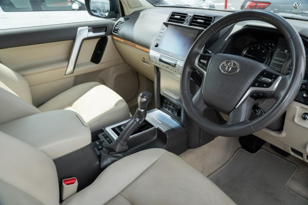 2023 Toyota LandCruiser Prado GDJ150R VX SUV Image 7