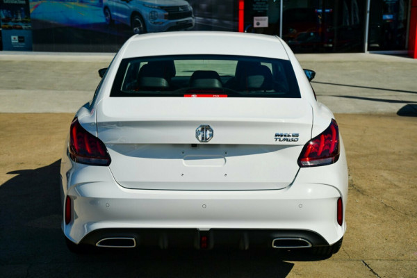 2024 MG MG5 AP32 Essence Sedan
