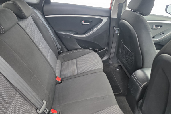 2016 MY17 Hyundai i30 GD4 Series II Active Hatch Image 13