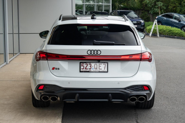 2025 Audi S5 B10 Wagon image 5