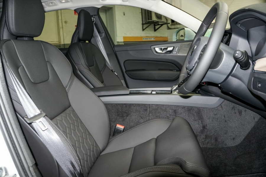 2026 Volvo XC60 UZ Plus B5 Bright SUV Image 8