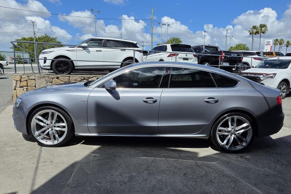 2015 Audi A5 8T  Hatch Image 12