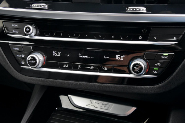2020 BMW X3 G01 sDrive20i SUV image 18