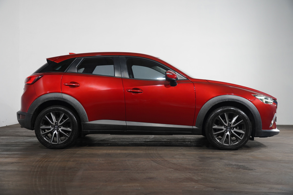 2017 Mazda CX-3 S Touring (Fwd) SUV Image 4