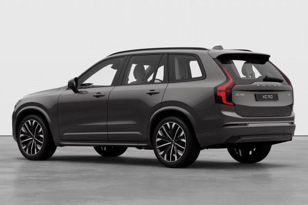 2026 Volvo XC90 L Series Ultra B5 Dark SUV Image 3