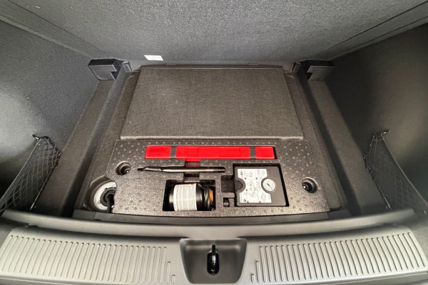 2026 MG MG4 AH4E Essence 64 Hatch Image 13