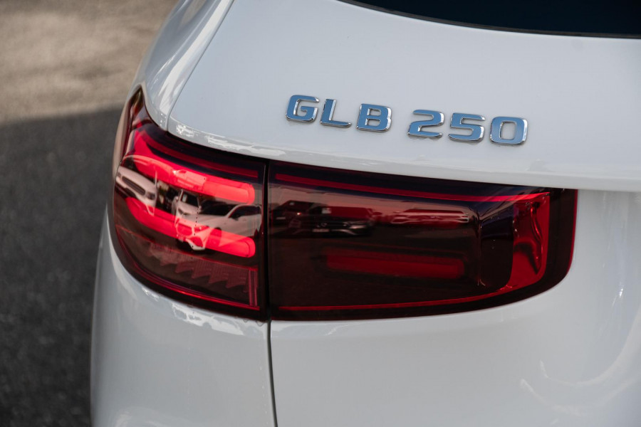 2025 [THIS VEHICLE IS SOLD]