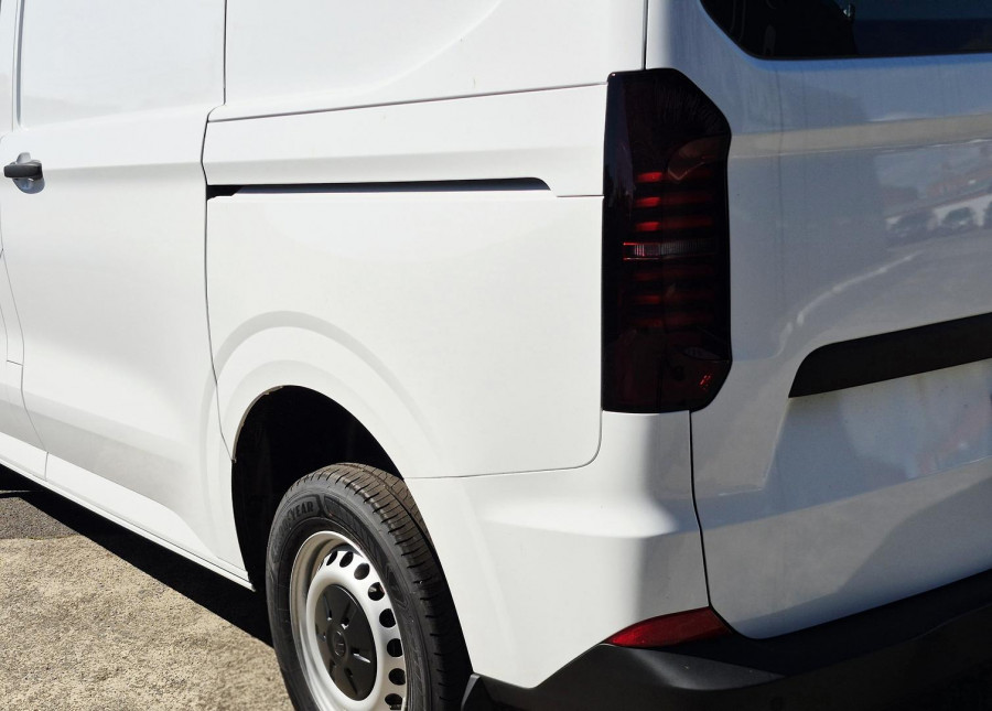 2025 Volkswagen Transporter NSN SWB Van Van Image 23