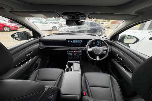 2025 MY26 Hyundai Tucson NX4.V4 Premium SUV Image 16