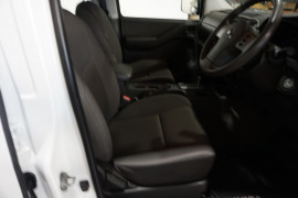2010 Nissan Navara D40 Turbo RX Utility crew cab