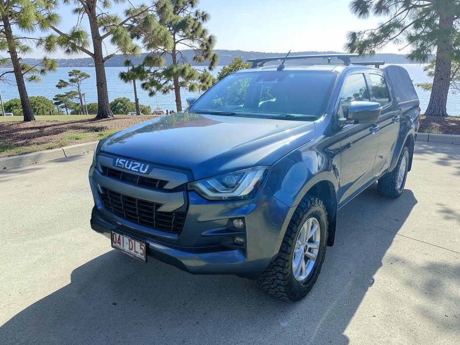 2021 MY22 Isuzu D-MAX RG LS-M Ute Image 3