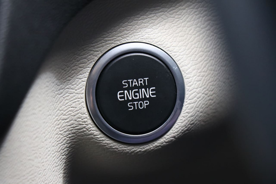 2019 Volvo Xc40 (No Series) MY20 T4 Momentum Suv Image 9