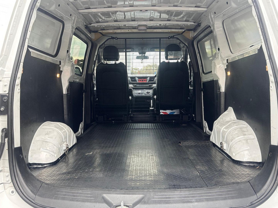 2022 LDV G10 SV7C + Van Image 12