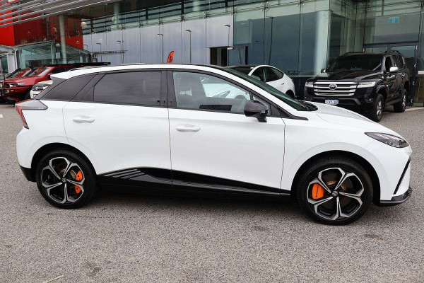 2025 MG MG4 MEH32 XPOWER Hatch Image 3