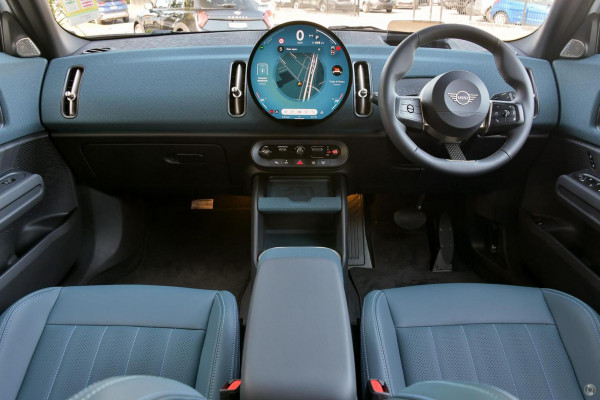 2025 MINI Countryman U25 S Favoured SUV image 4