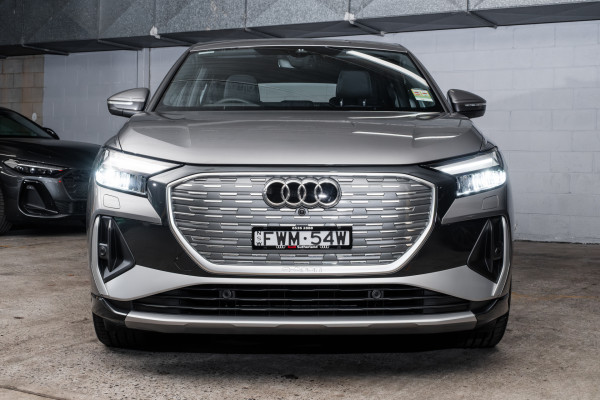 2025 Audi Q4 e-tron F4 45 SUV image 4