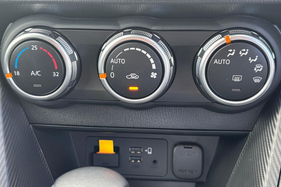2024 Mazda 2 DL Series G15 GT Sedan Image 19