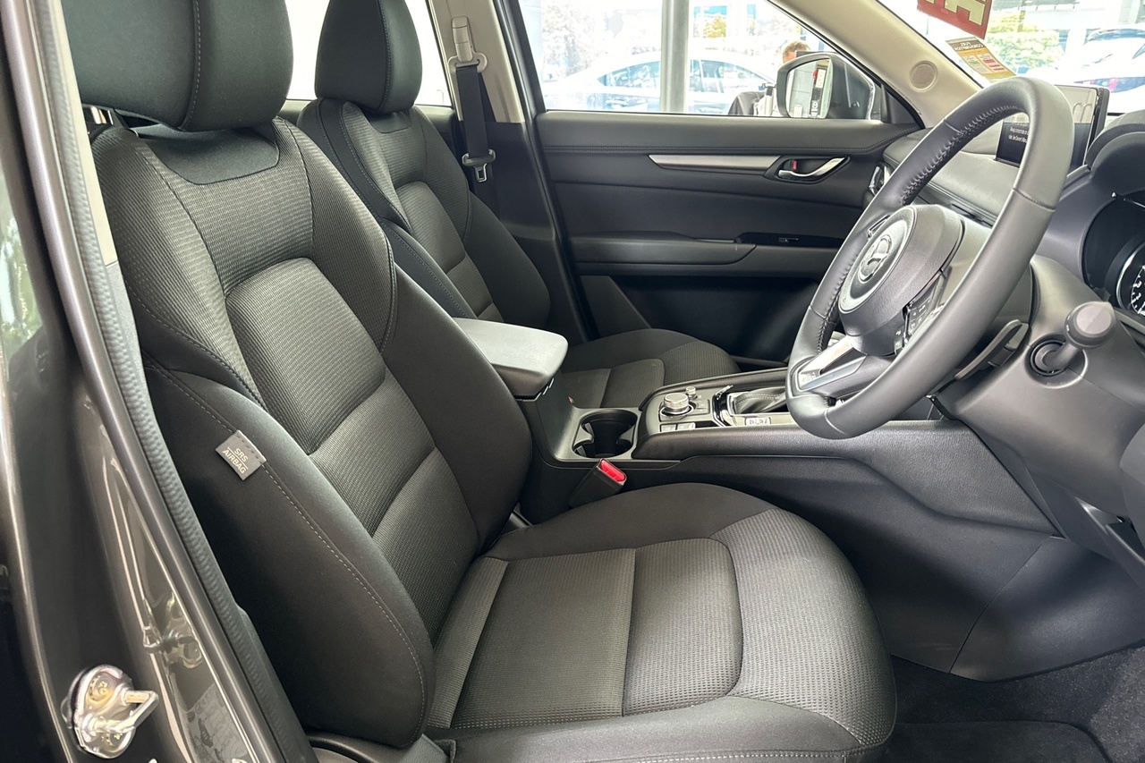 2024 Mazda CX-5 KF Series G25 Maxx Sport SUV Image 13