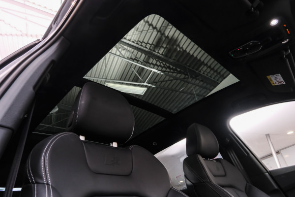 2026 MY25 Audi Q7 4M TFSI 250kW S line SUV image 15