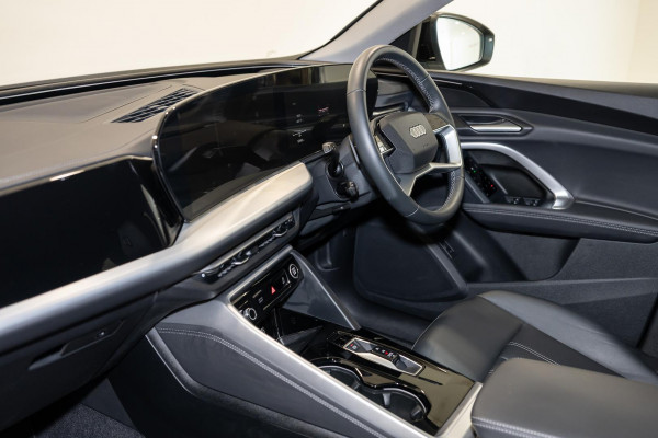 2025 Audi Q5 GU TDI 150kW SUV image 8