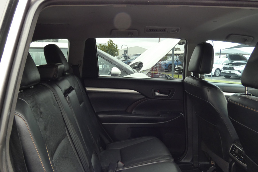 2018 MY17 Toyota Kluger GSU50R MY17 GXL 4X2 SUV Image 10