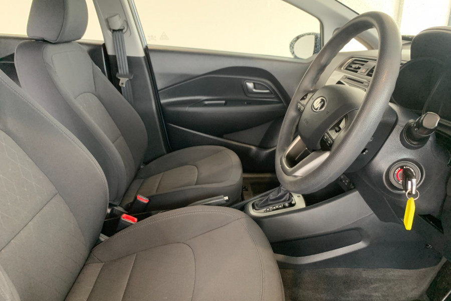 2016 Kia Rio UB S Hatch Image 17