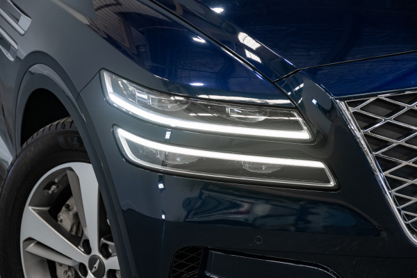 2022 Genesis GV80 2.5t Awd 7 Seat SUV Image 2