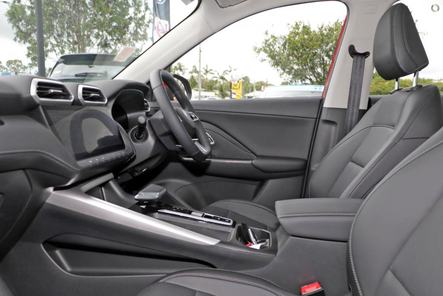 2025 MG ZS ZS32 Essence Turbo SUV Image 8