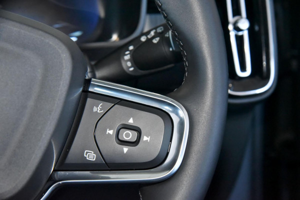2026 Volvo XC40 XZ Plus B4 SUV Image 18