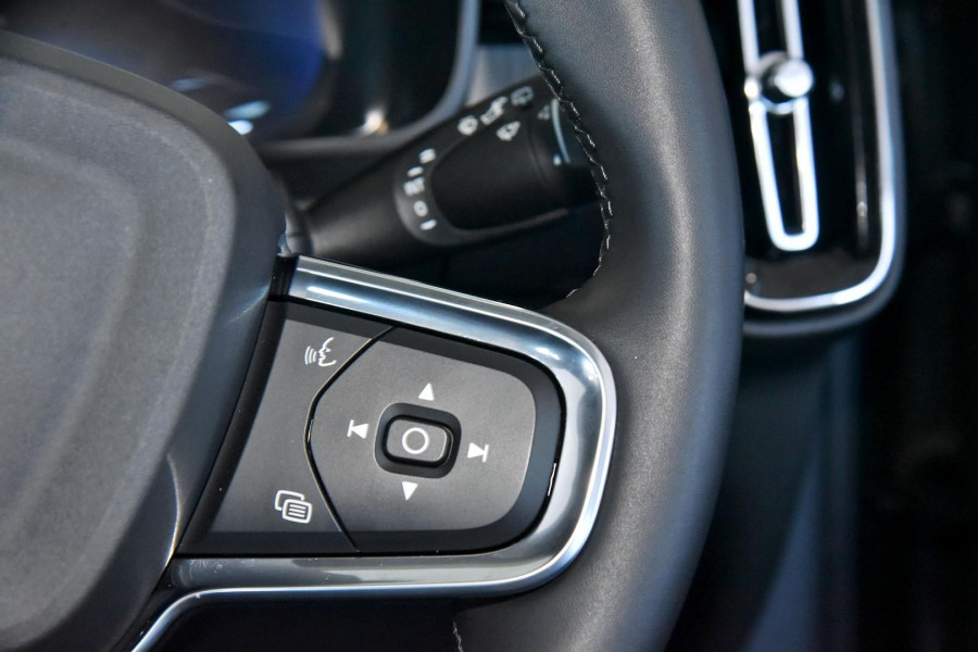 2026 Volvo XC40 XZ Plus B4 SUV Image 18
