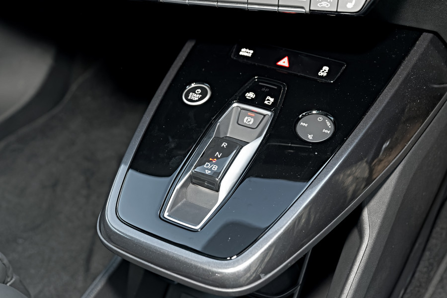 2025 MY24 Audi Q4 e-tron F4 55 SUV