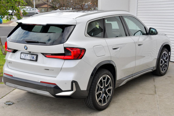 2025 BMW X1 U11 xDrive20i SUV image 27