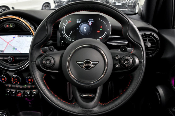 2020 MINI Cooper F55 LCI Cooper S Paddy Hopkirk Edition Hatch image 8