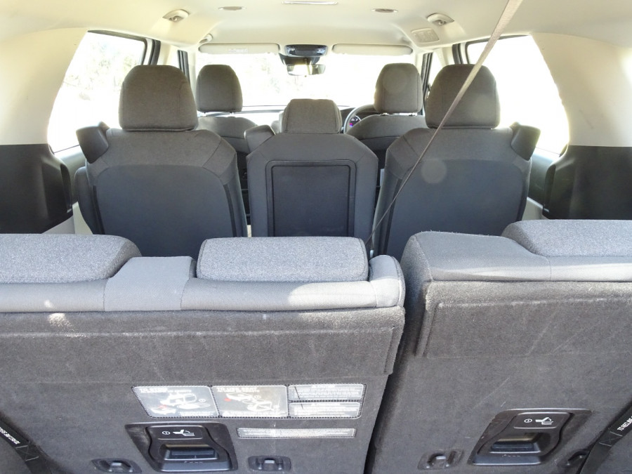 2023 Kia Carnival KA4 S People Mover Image 8