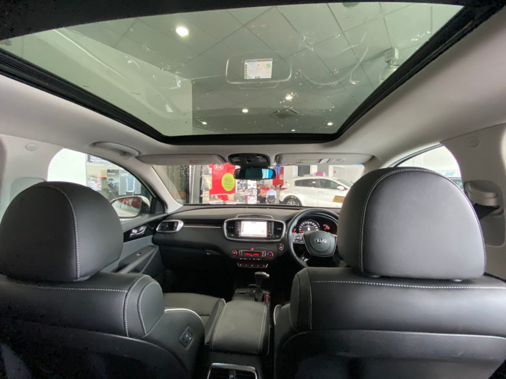 2019 MY20 Kia Sorento UM GT-Line SUV Image 7