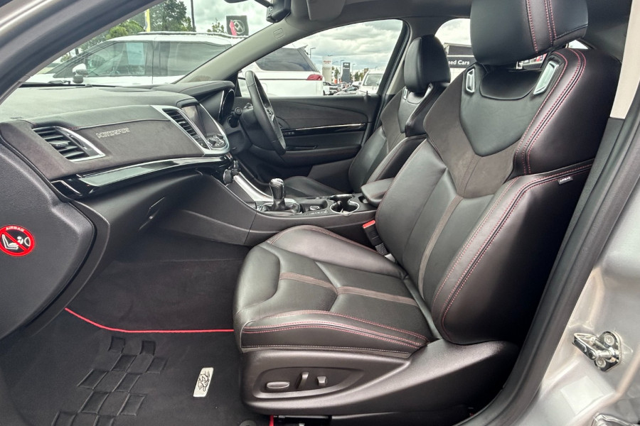 2017 Holden Commodore VF Series II Motorsport Edition Sedan Image 13