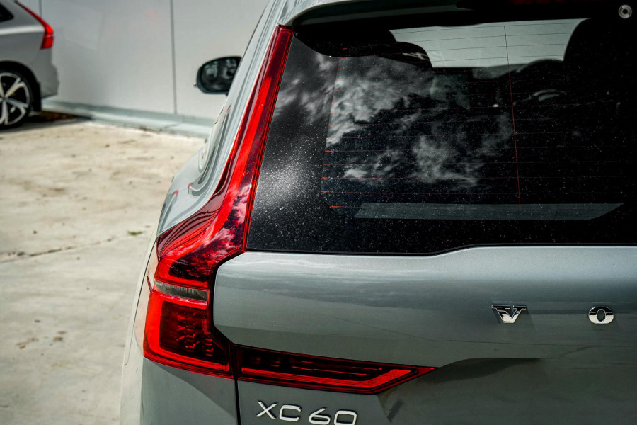 2025 MY26 Volvo XC60 UZ Plus B5 Bright SUV Image 14
