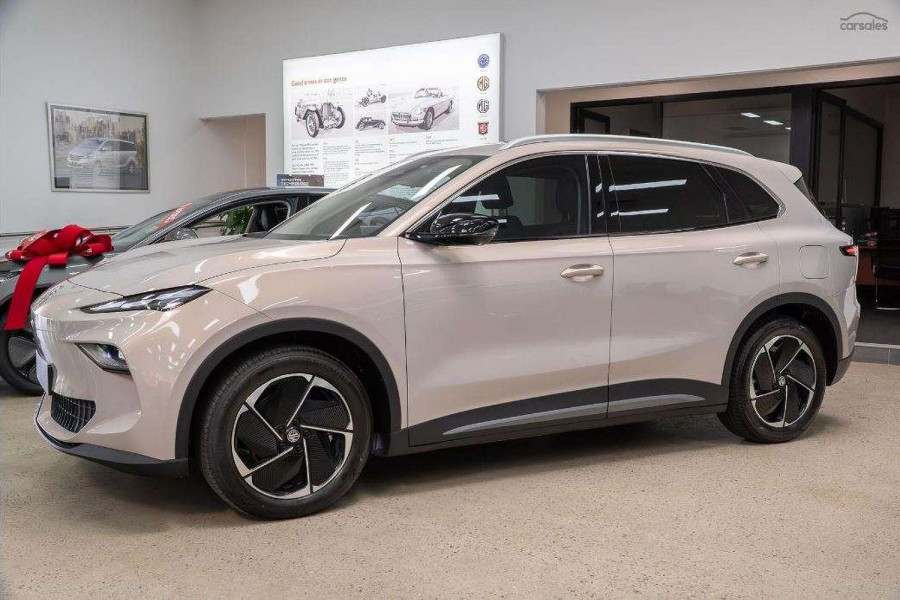 2025 MG MGS5 EV ZS3EM Essence 49 SUV Image 3