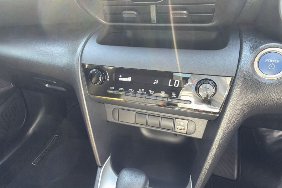 2023 Toyota Yaris Cross MXPJ10R GX SUV Image 21