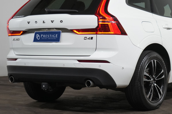 2019 Volvo XC60 UZ D4 Momentum SUV image 8